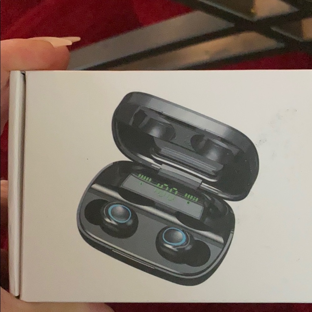 Wireless music earbuds